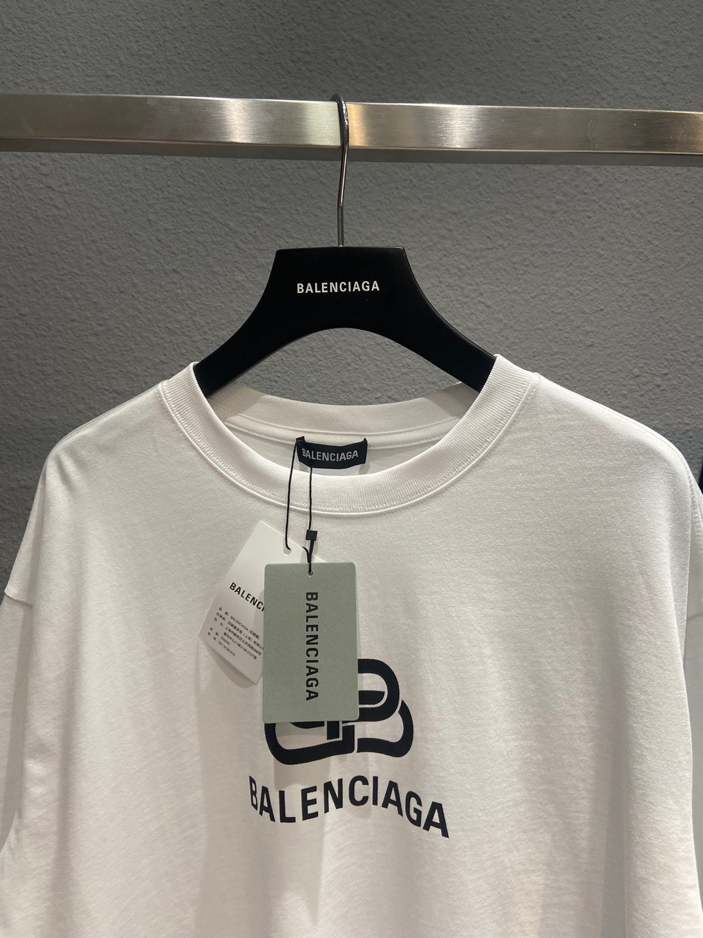 Ba1en*iaga T-shirt