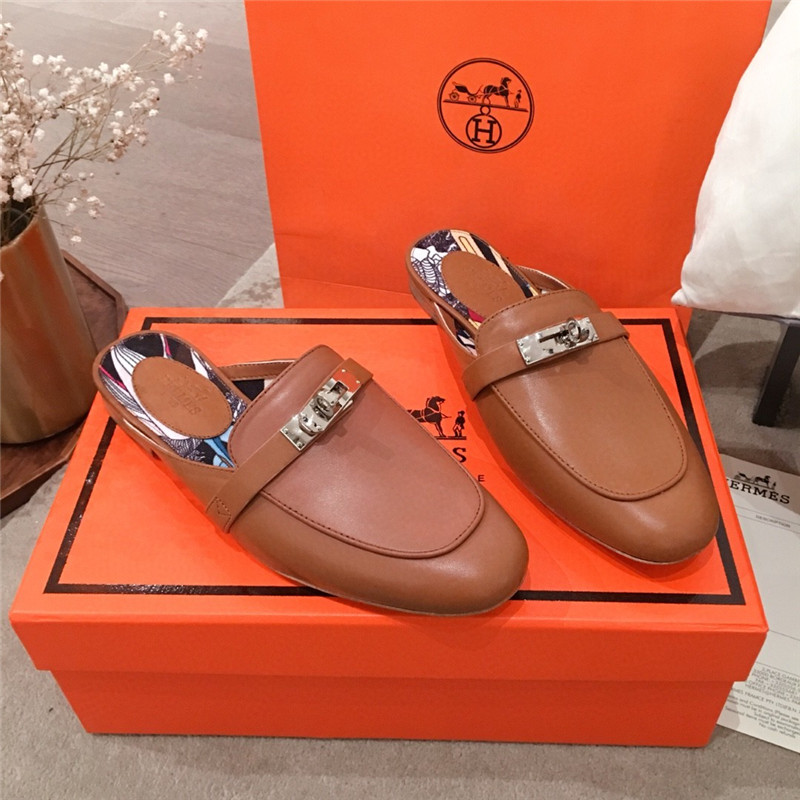H**me5 Kelly Buckle Half Slip Shoes
