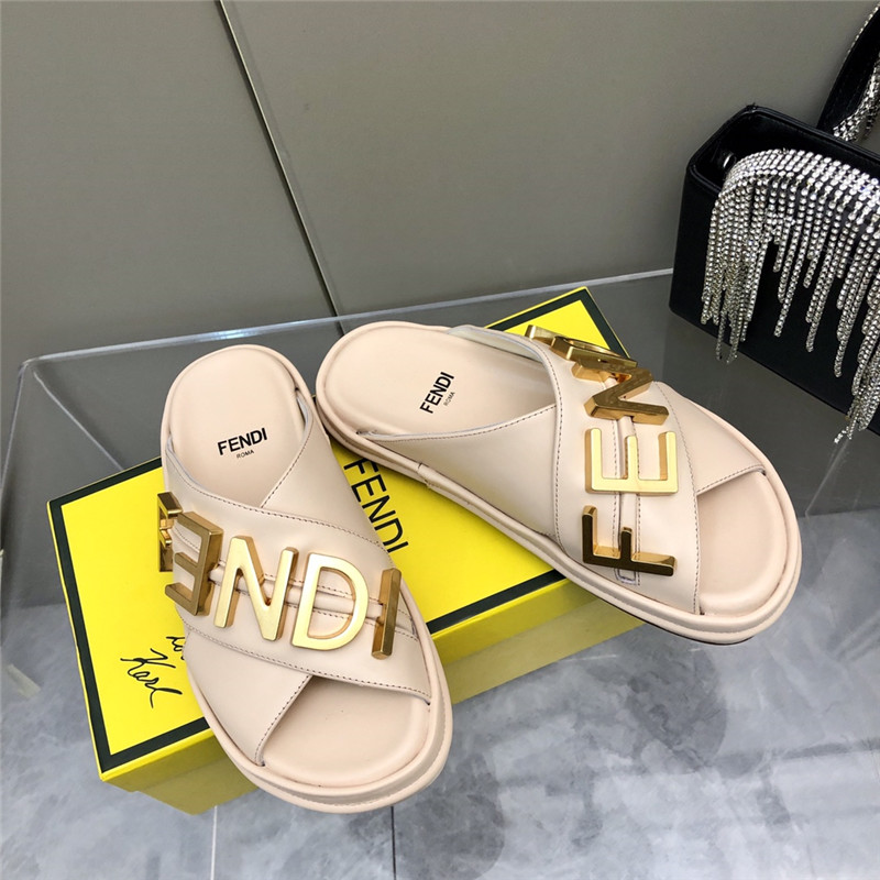 F**di metal logo slides
