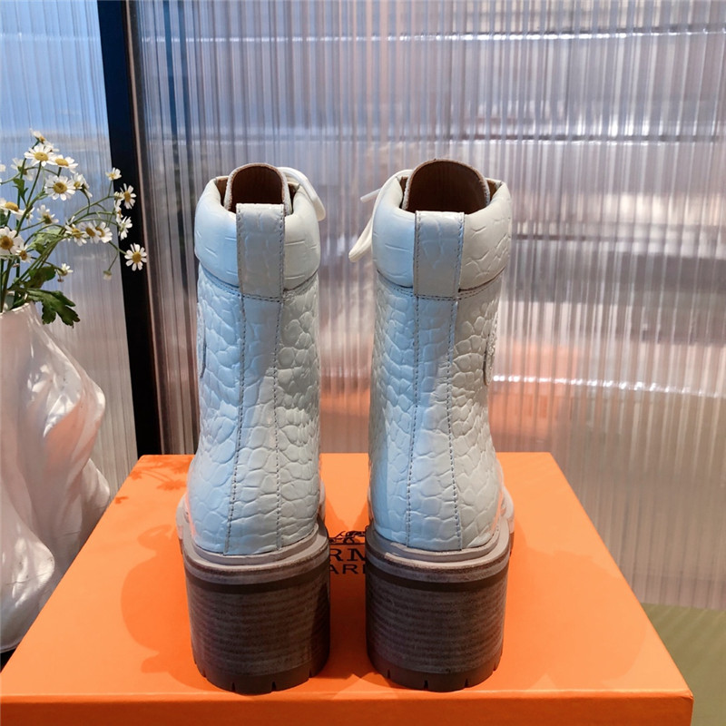 H**me5 classic ankle boots
