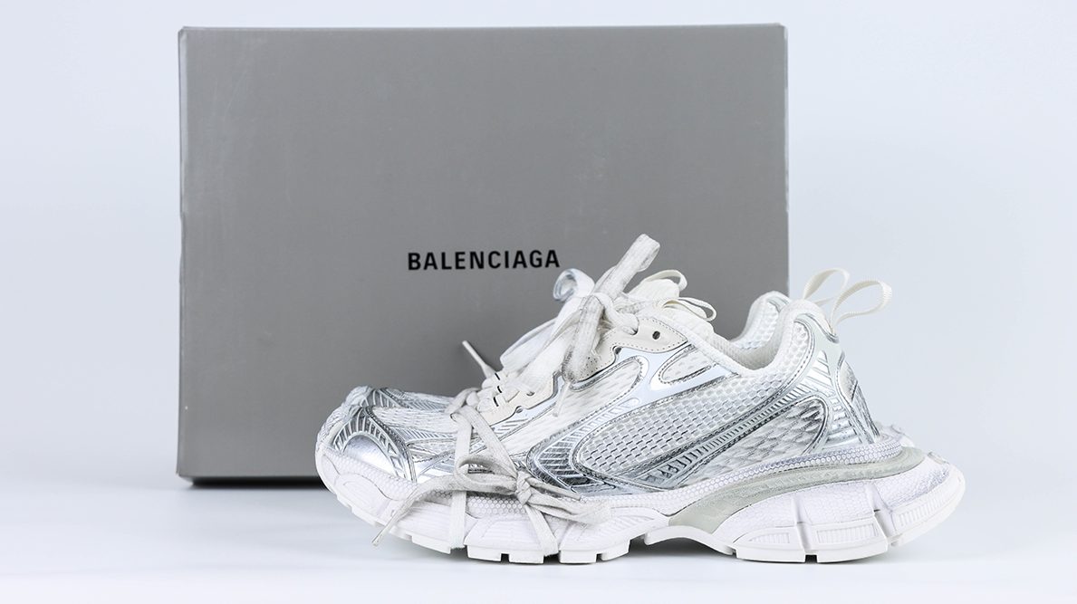 Ba1en*iaga 3XL Sneaker  Worn-Out   White