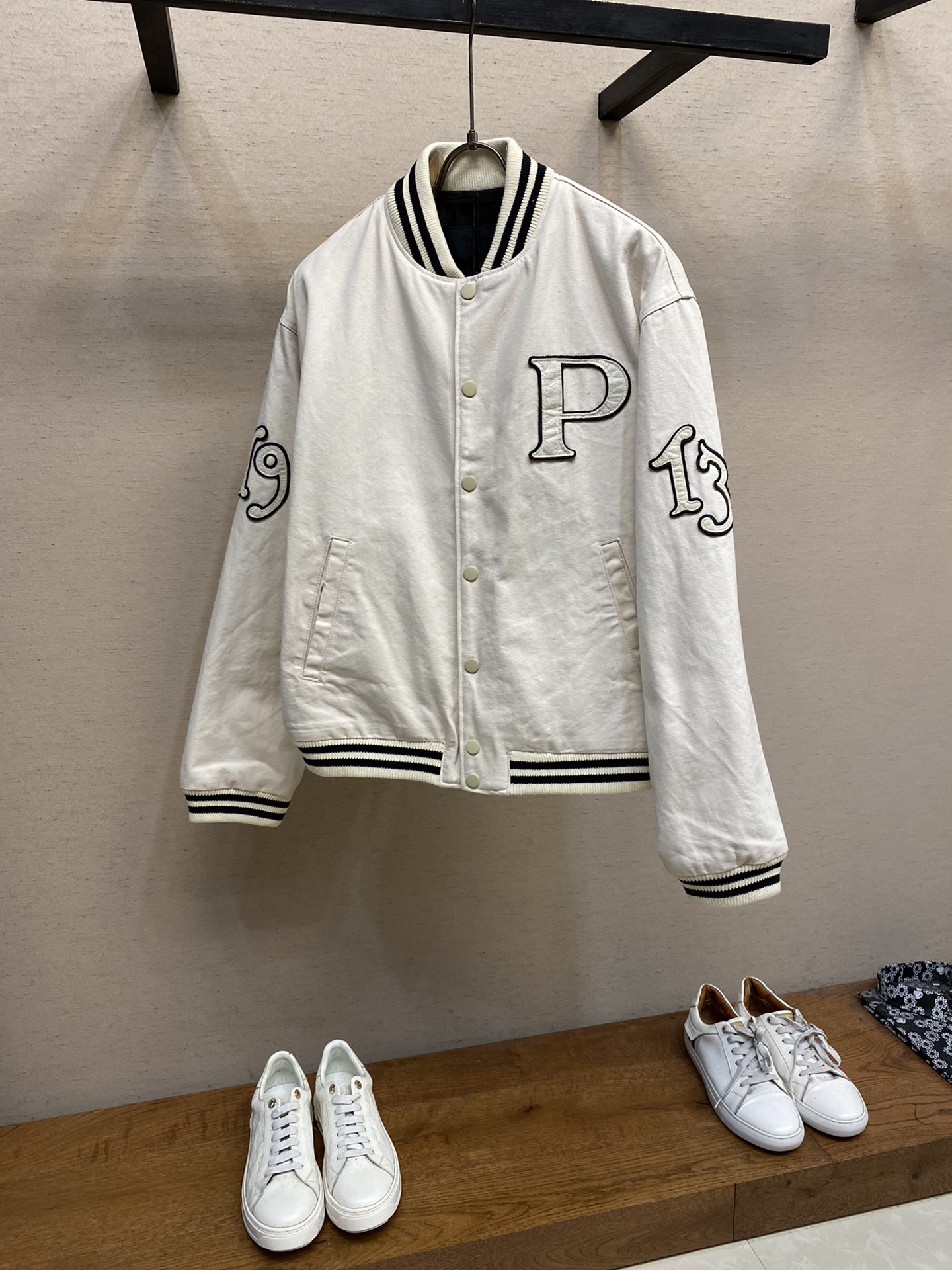 Pra*a Jacket