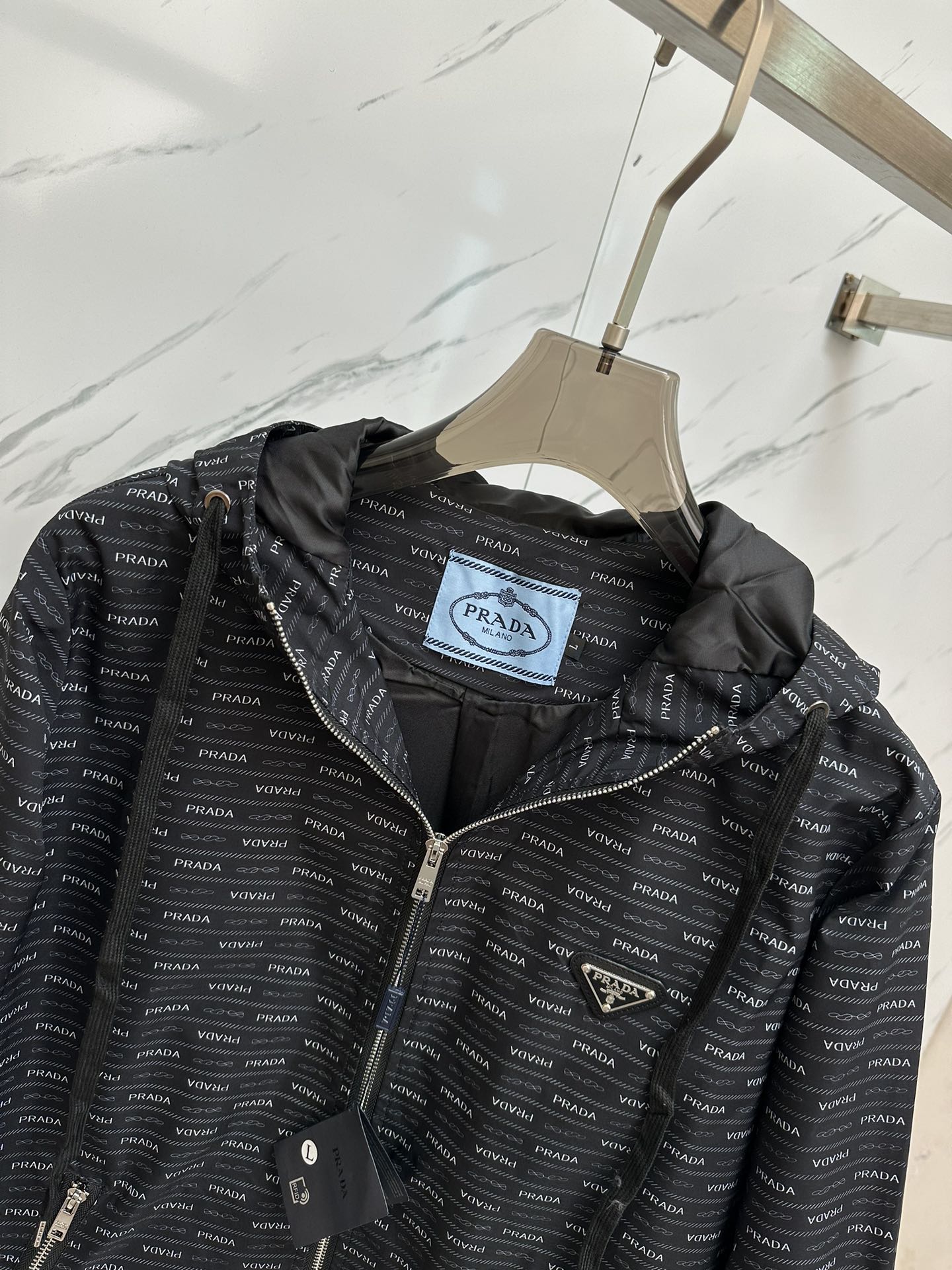 Pra*a Jacket