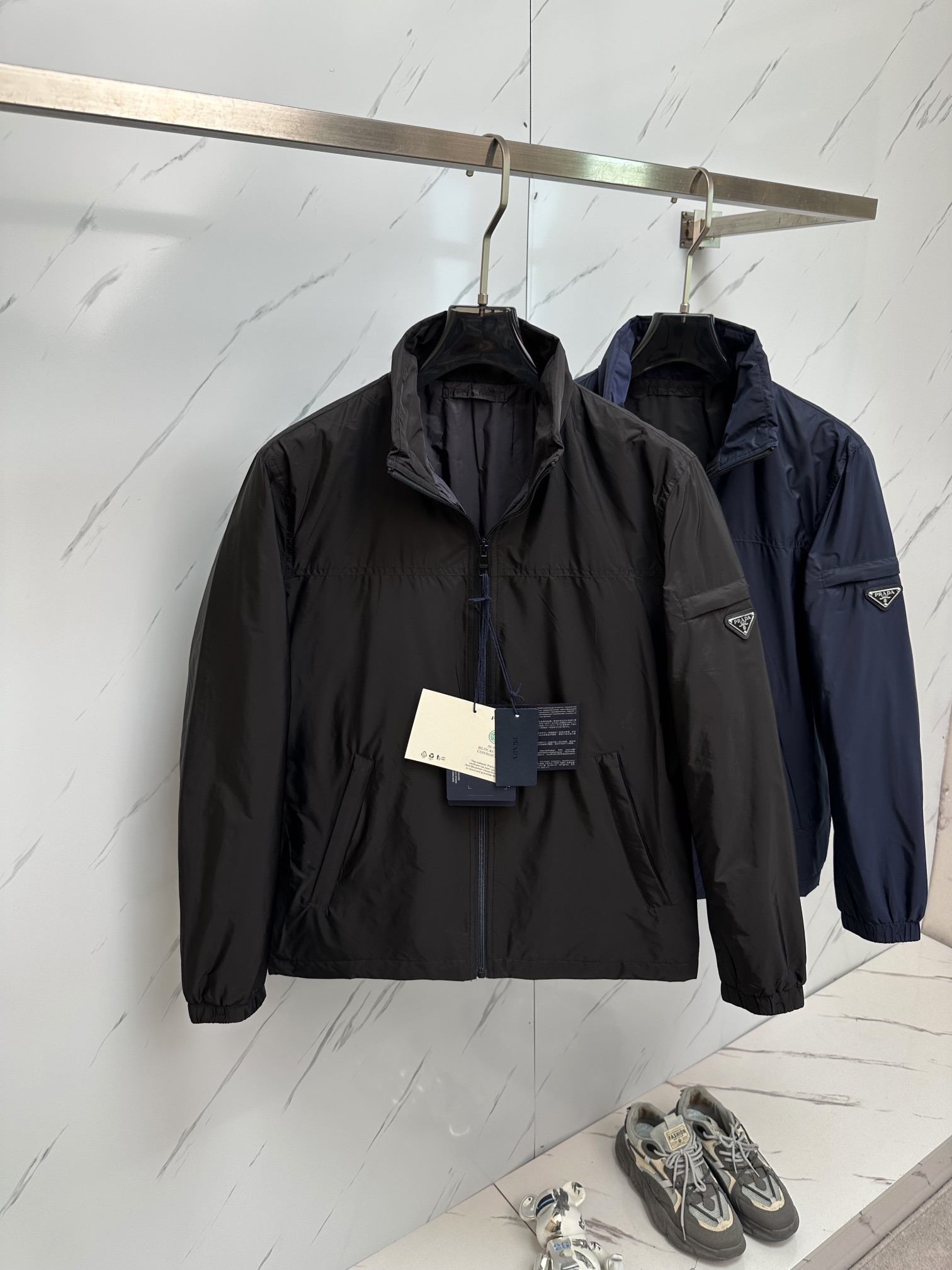 Pra*a Jacket