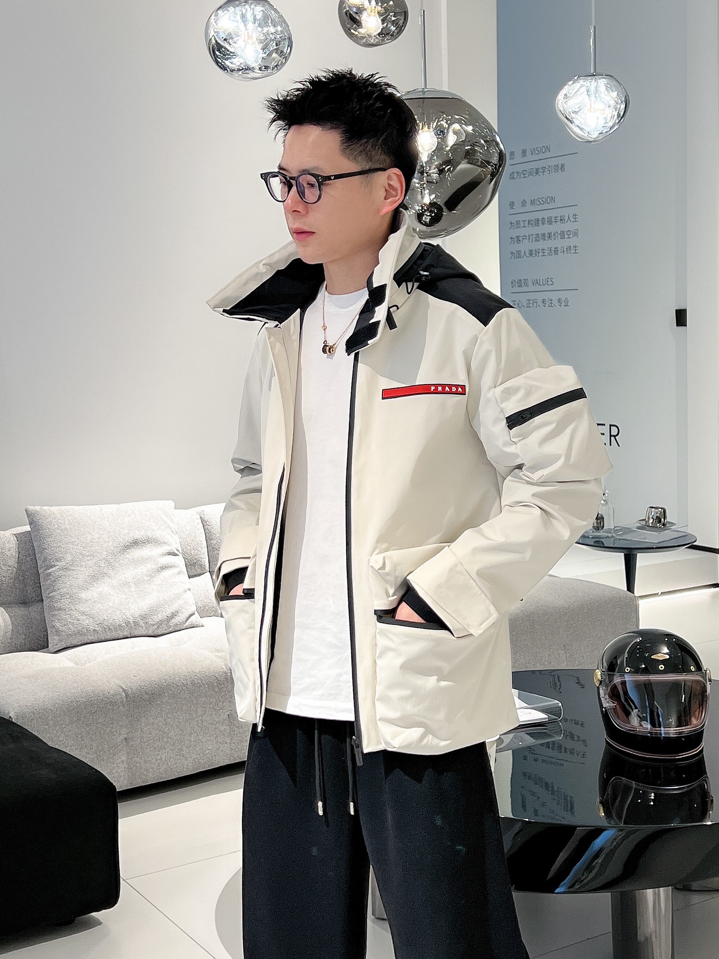 Pra*a Jacket