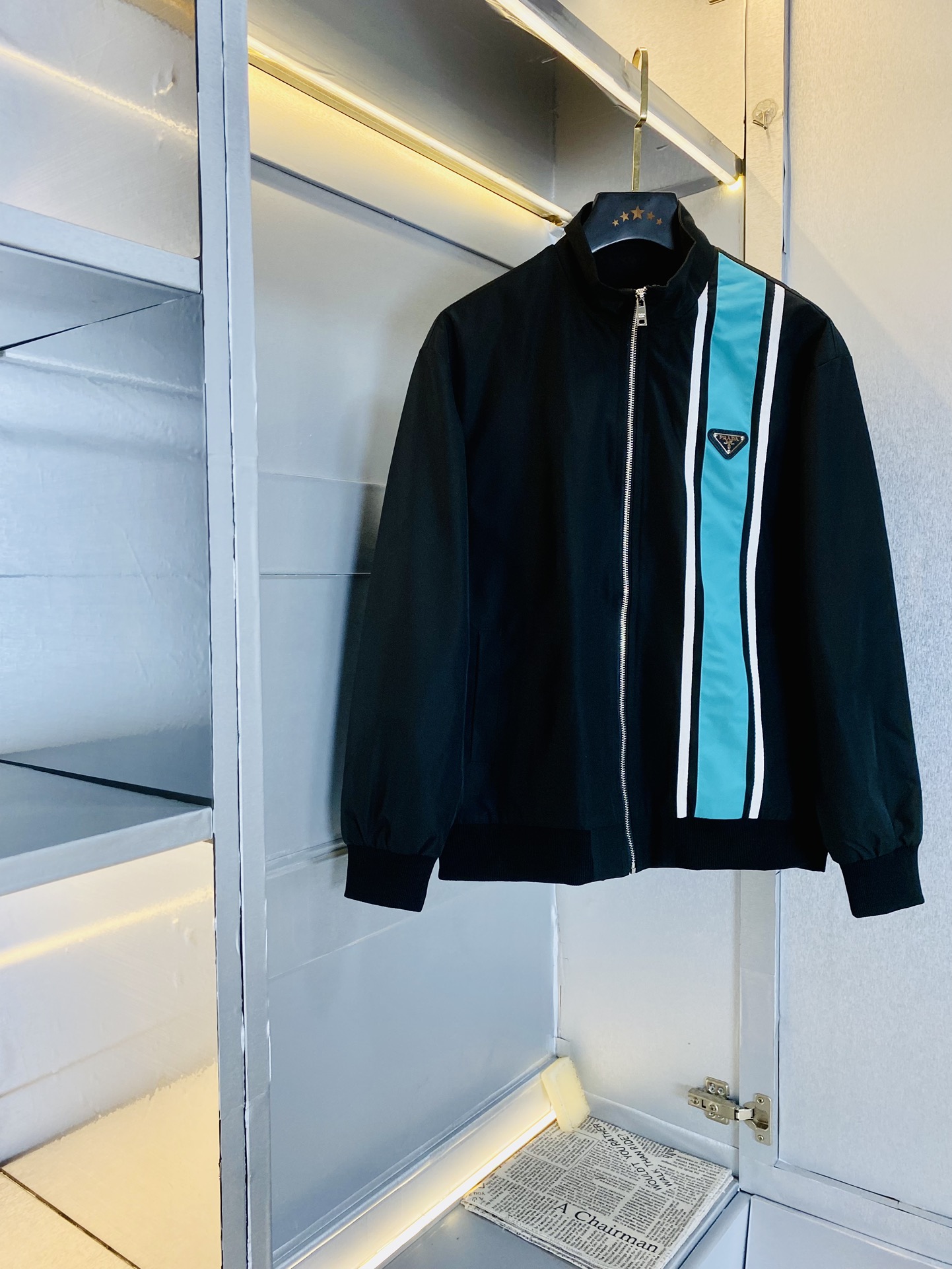 Pra*a Jacket